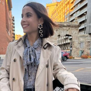 Flores infantiles encadenadas