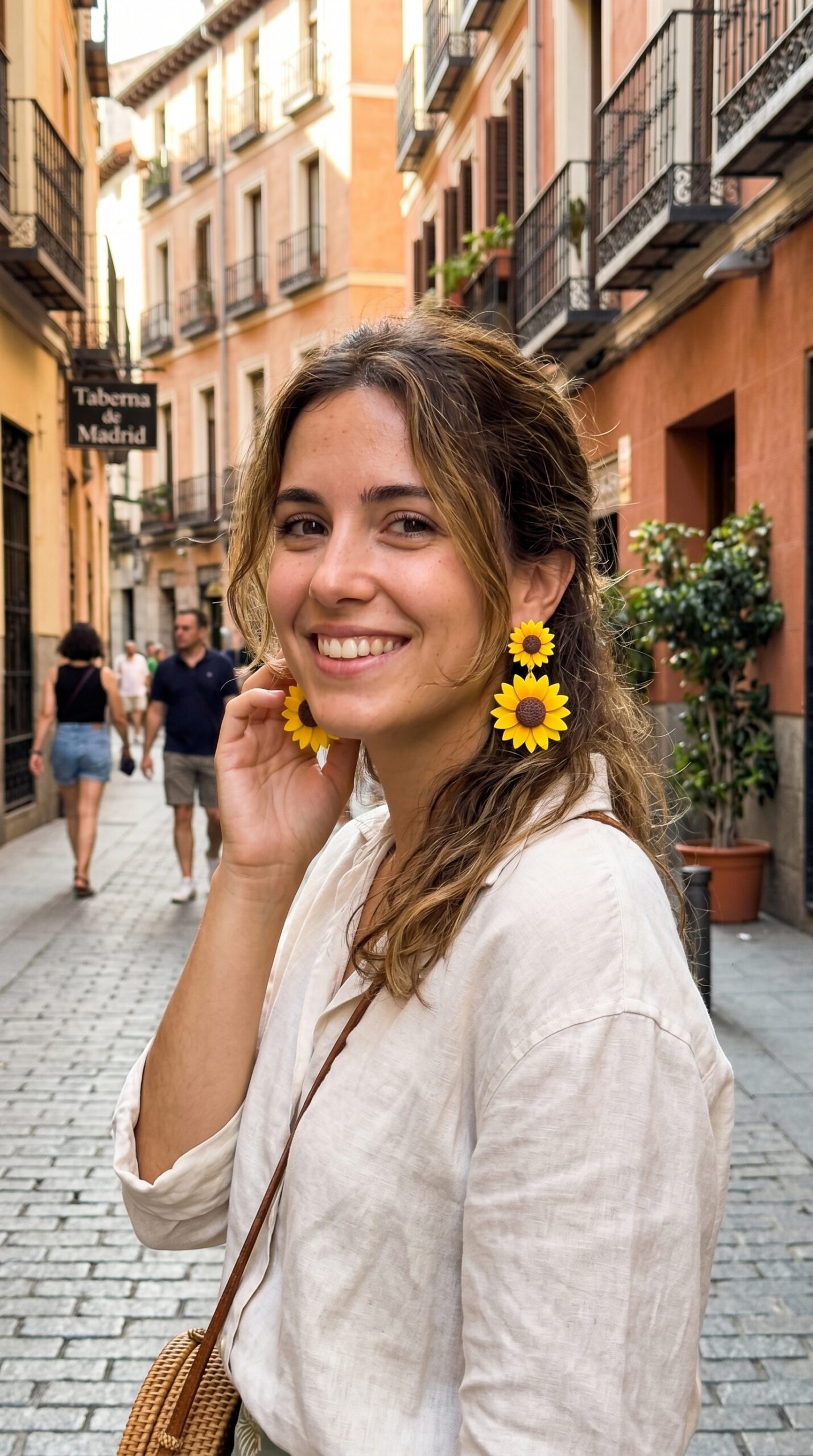 Pendientes Girasol 🌻 | Botón, aro y doble | Diseño 3D ligero y original - Imagen 2